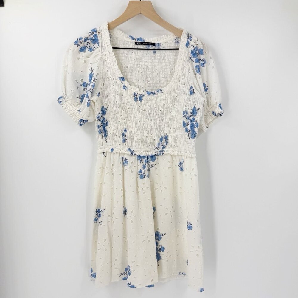 Zara White Eyelet Floral Dress XS Cottagecore Garden Whimsical Preppy Feminine